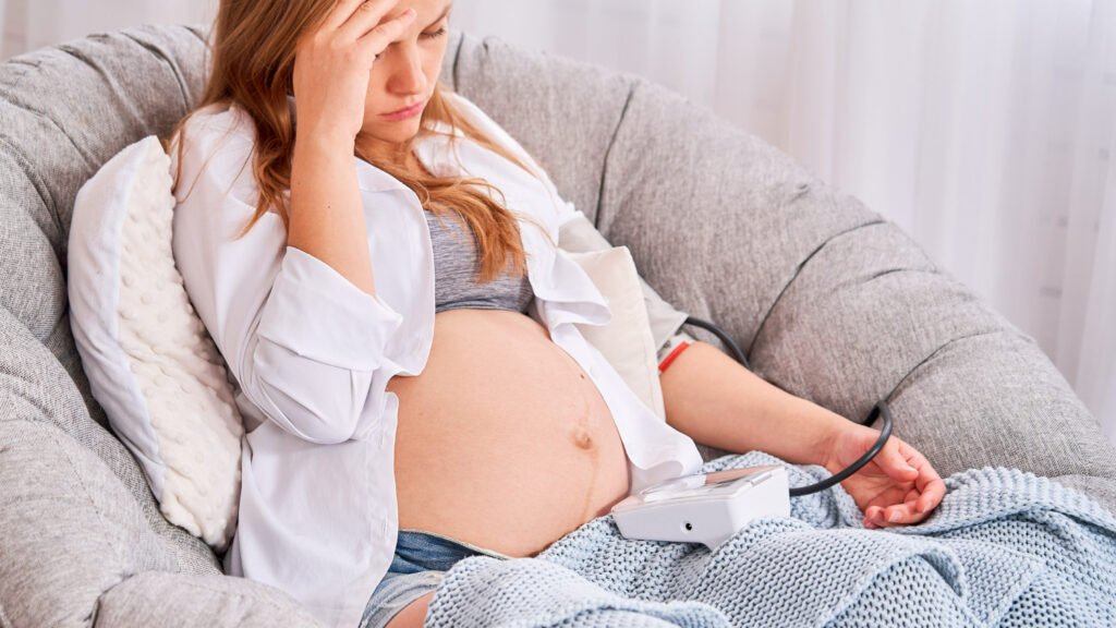 Προεκλαμψία Εγκυμοσύνης: Συμπτώματα, Κίνδυνοι, Επιπλοκές